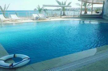 Tepe Hotel & Beach Club