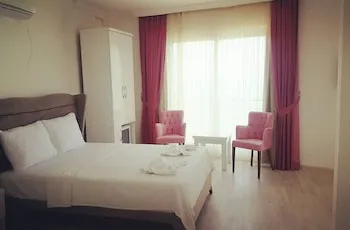 Tepe Hotel & Beach Club