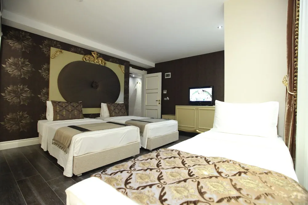 Standard Üç Kişilik Oda