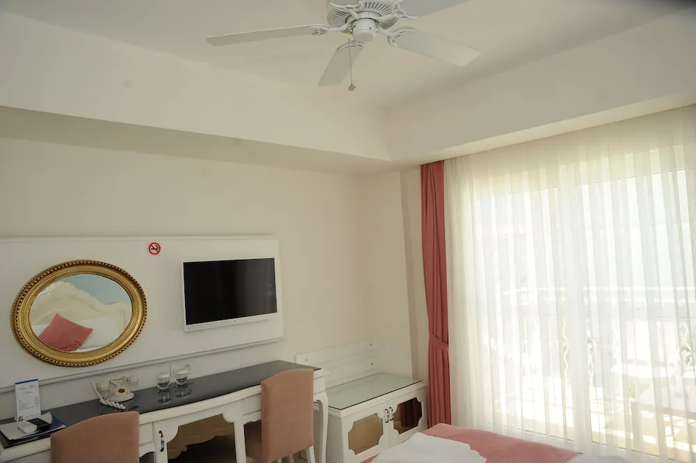 Deluxe Standard Room