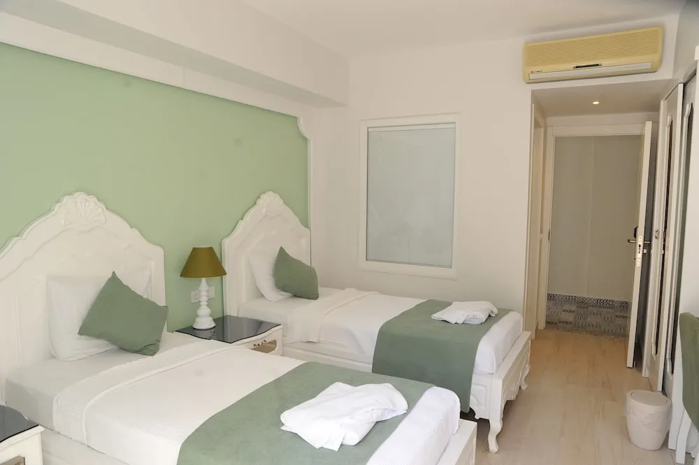 Deluxe Standard Room
