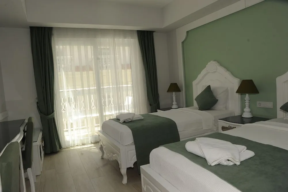 Deluxe Standard Room