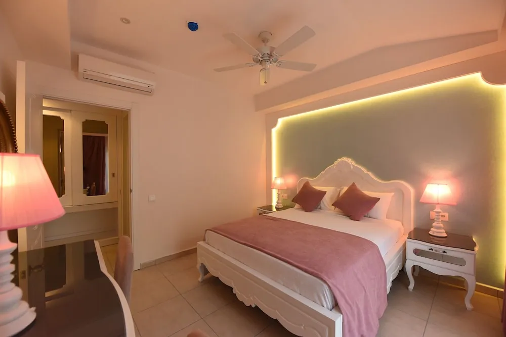 Deluxe Standard Room