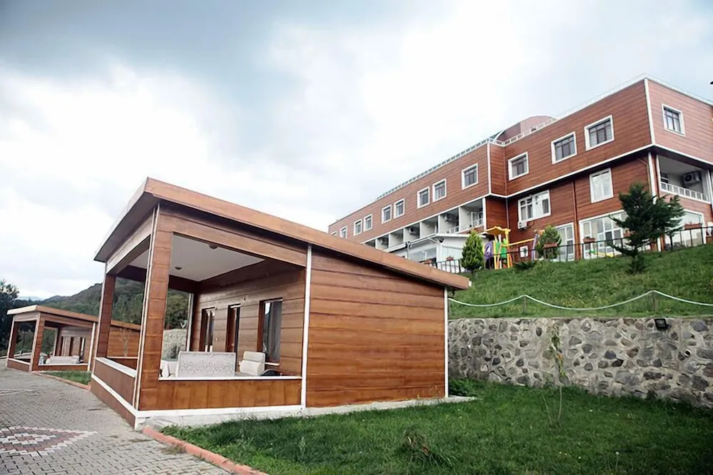 Family Bungalov, Göl Manzaralı