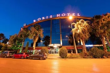 Boris Hotel