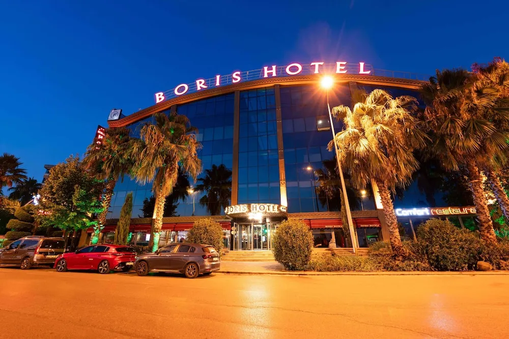 Boris Hotel