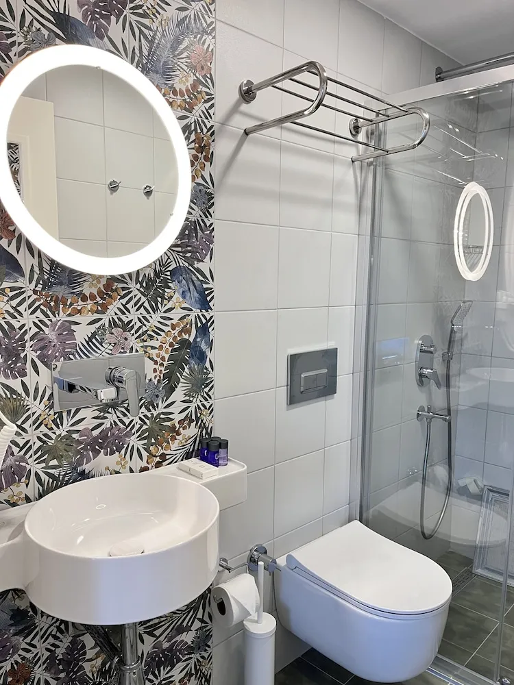 Deluxe Oda, Kısmi Deniz Manzaralı