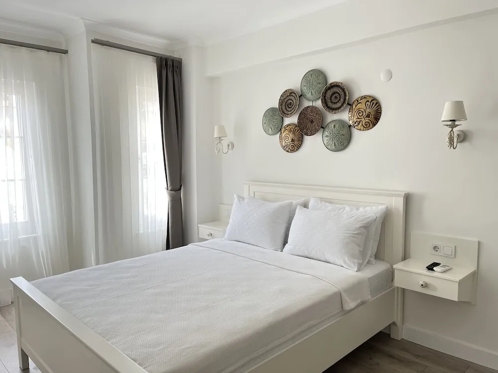 Deluxe Üç Kişilik Oda, 2 Yatak Odası