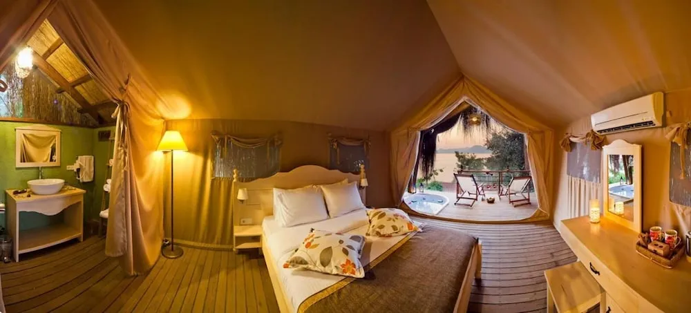 Infinity Suite