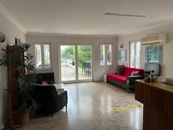 Belcan Hotel