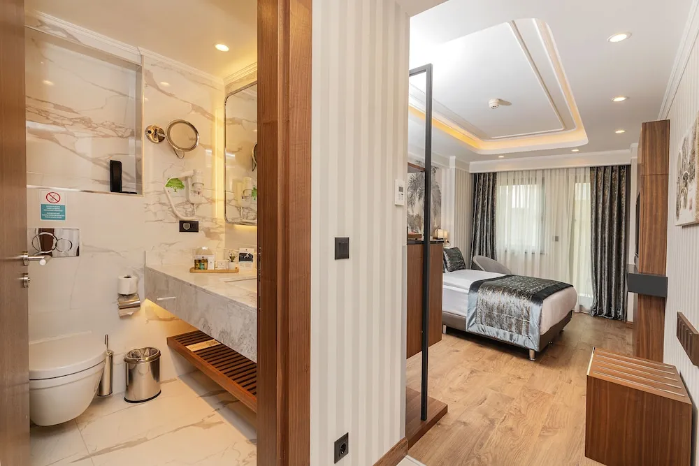 Basement Double Room With Balcony