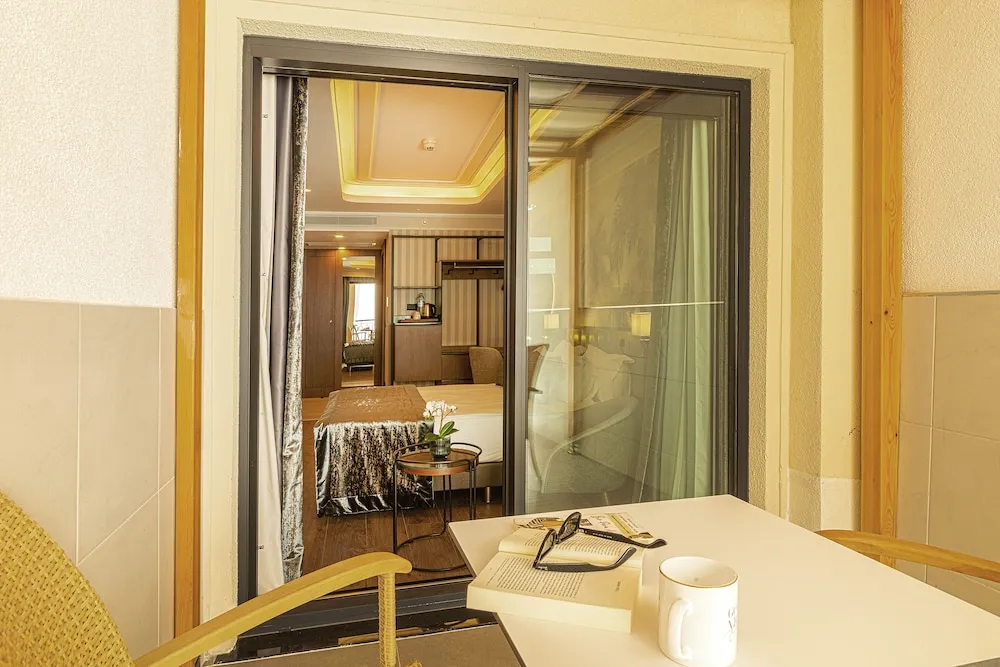 Basement Double Room With Balcony