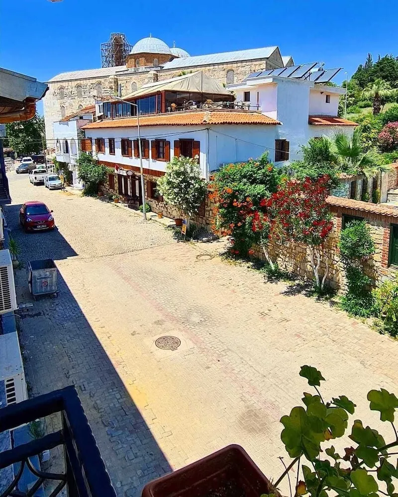 Panoramic Tek Büyük veya İki Ayrı Yataklı Oda