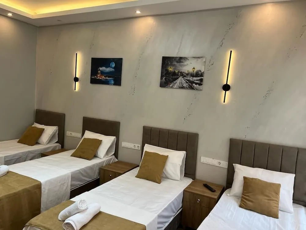 Business Dört Kişilik Oda, Birden Çok Yatak