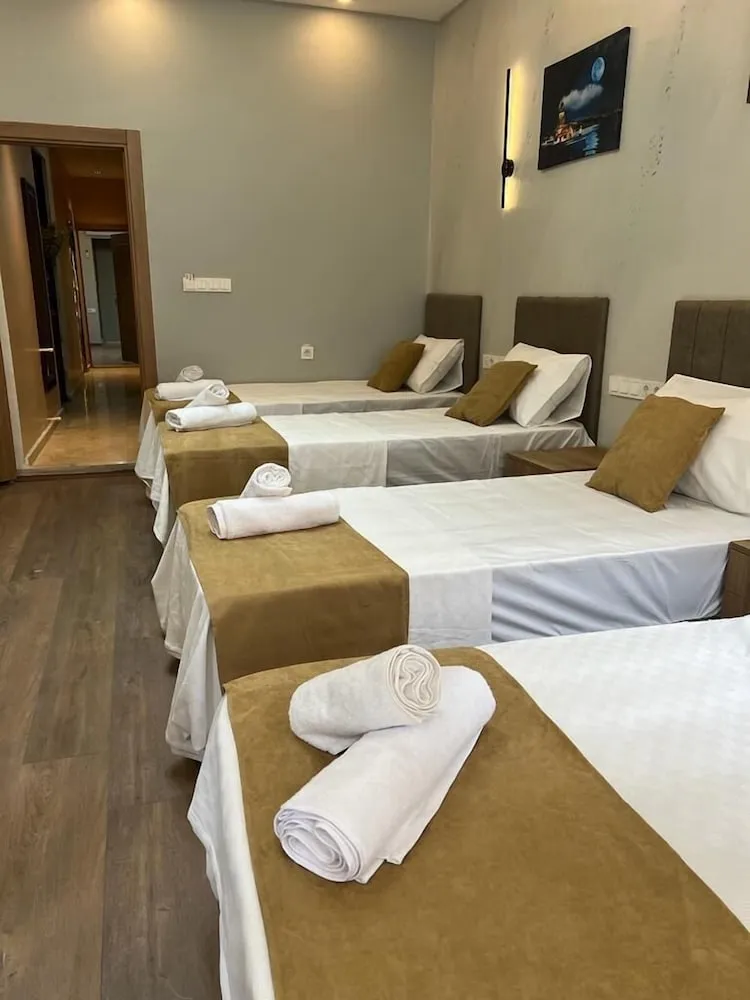 Business Dört Kişilik Oda, Birden Çok Yatak