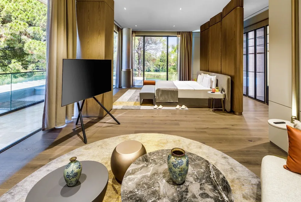 Palazzo Grand Mansions 5 Bedrooms