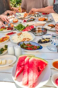 İrinikos Otel