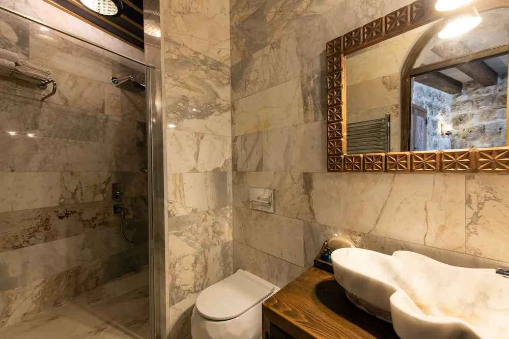 Garden Suite