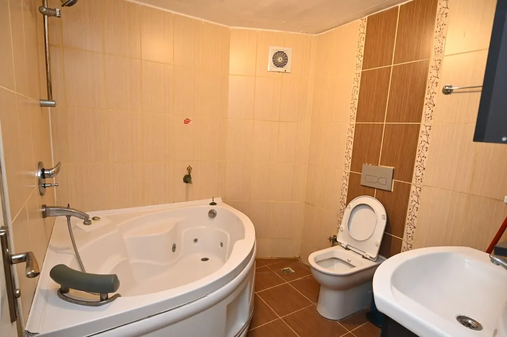 Grand Süit, Balkon, Dağ Manzaralı