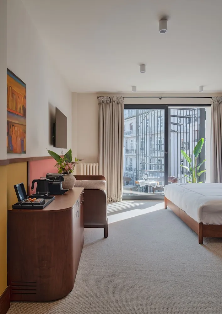 Sent Antuan Room with Sea View