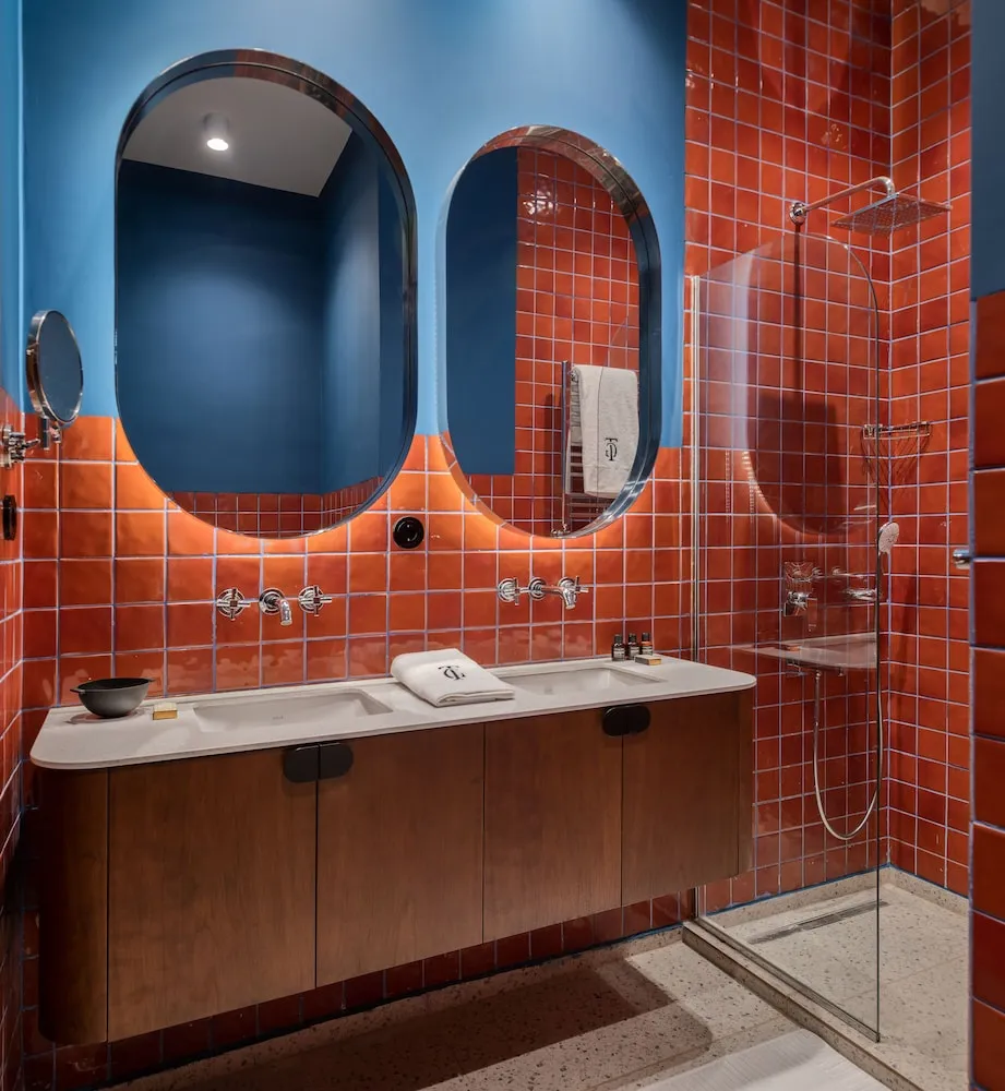 Sent Antuan Room with Sea View