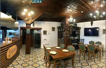Anfora Otel & Şarap Evi