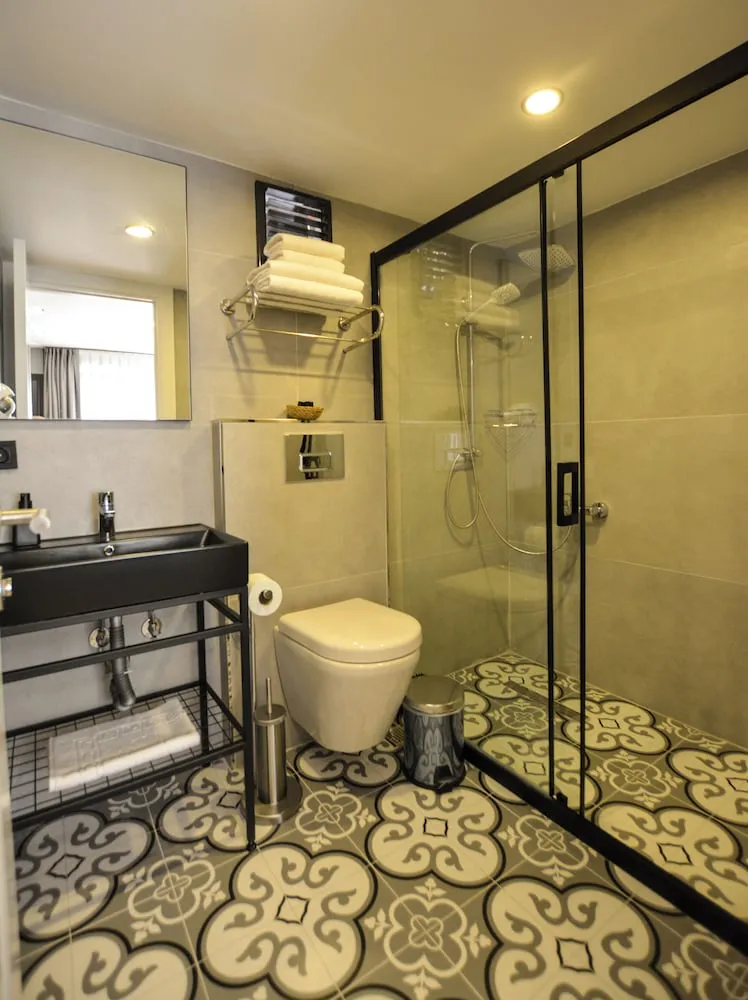 Double Room with Pool View