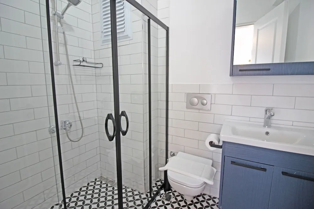 Deluxe Oda, Balkon, Bahçe Manzaralı