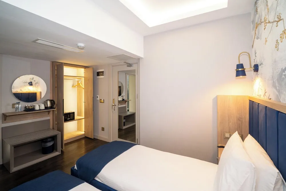 Premium Tek Büyük veya İki Ayrı Yataklı Oda