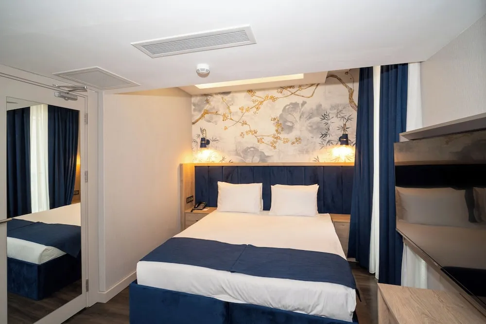 Premium Tek Büyük veya İki Ayrı Yataklı Oda