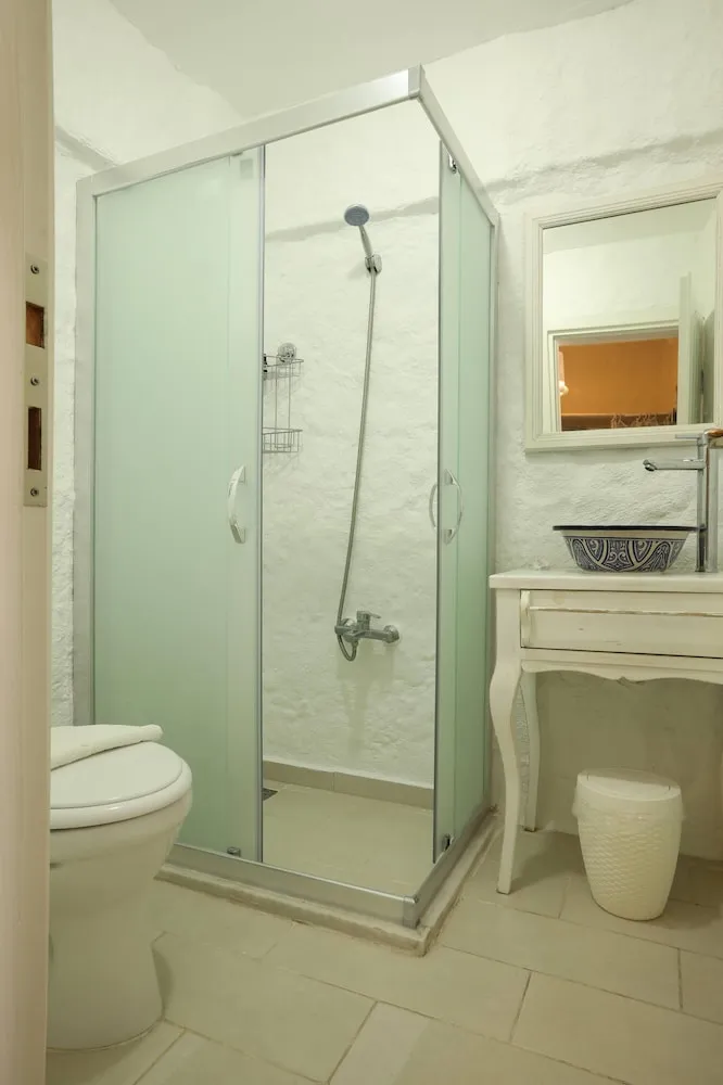 Deluxe Swimming Pool