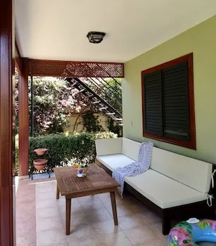 Pinea Hotel