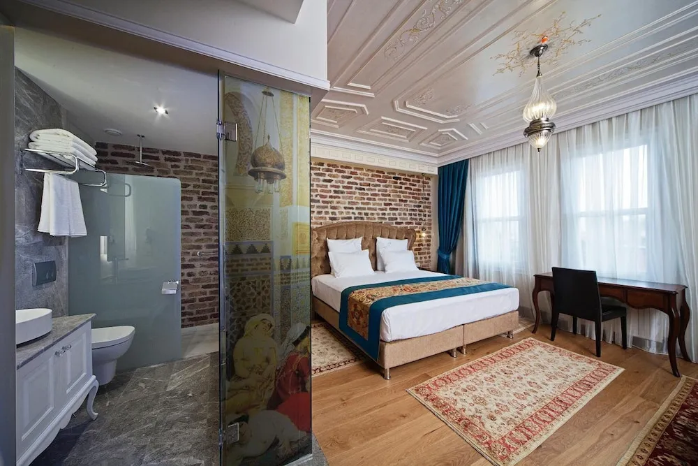 Deluxe Tek Kişilik Oda