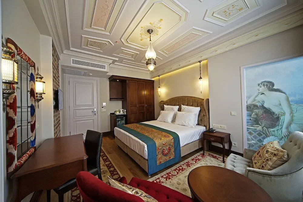 Deluxe Tek Büyük Yataklı Oda