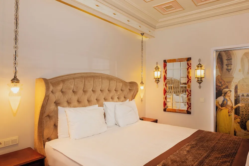 Deluxe Tek Büyük Yataklı Oda