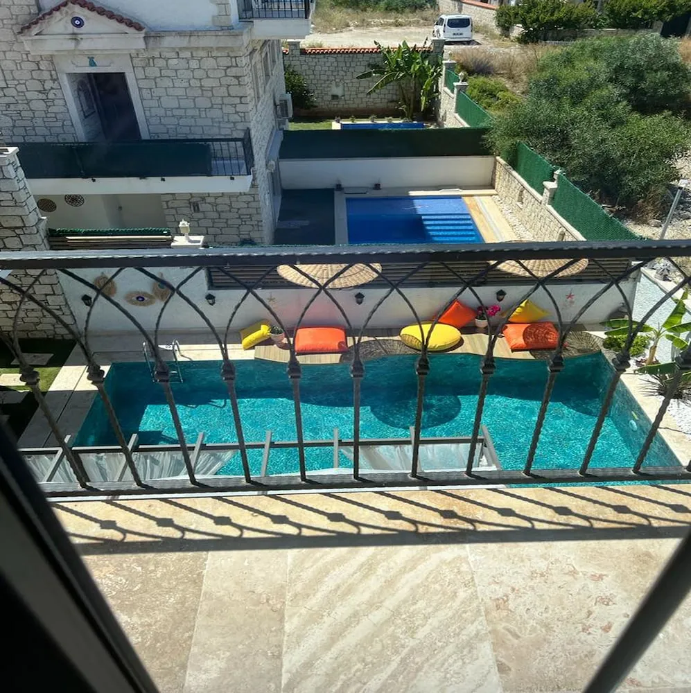 Superior Tek Büyük Yataklı Oda