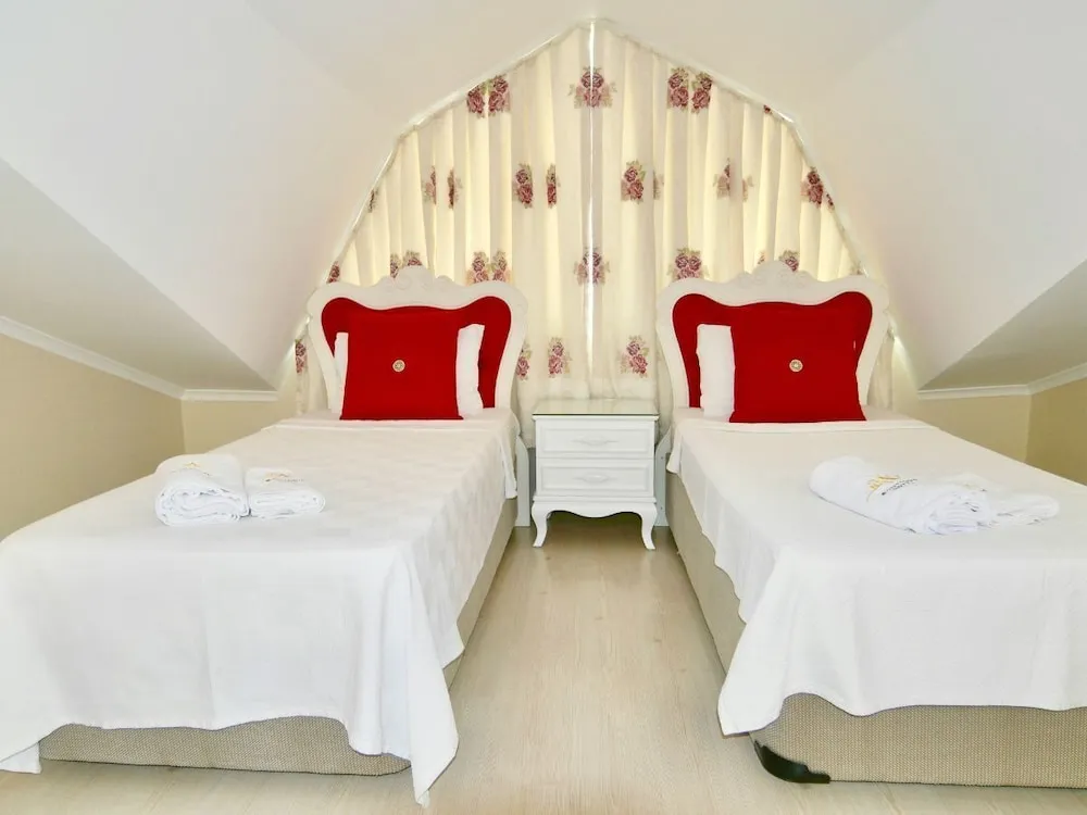 Family Çatı Katı (Loft), 2 Yatak Odası, Sigara İçilmez, Balkon