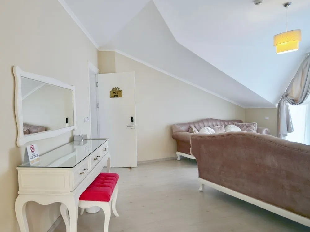 Exclusive Çatı Katı (Loft), 2 Yatak Odası, Sigara İçilmez, Teras