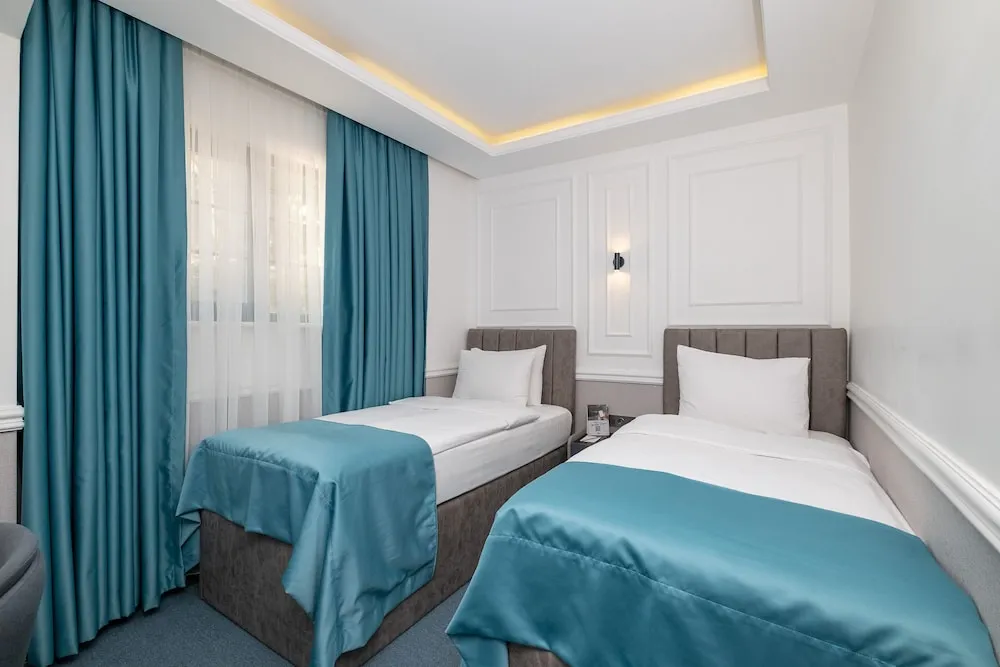 Deluxe İki Ayrı Yataklı Oda