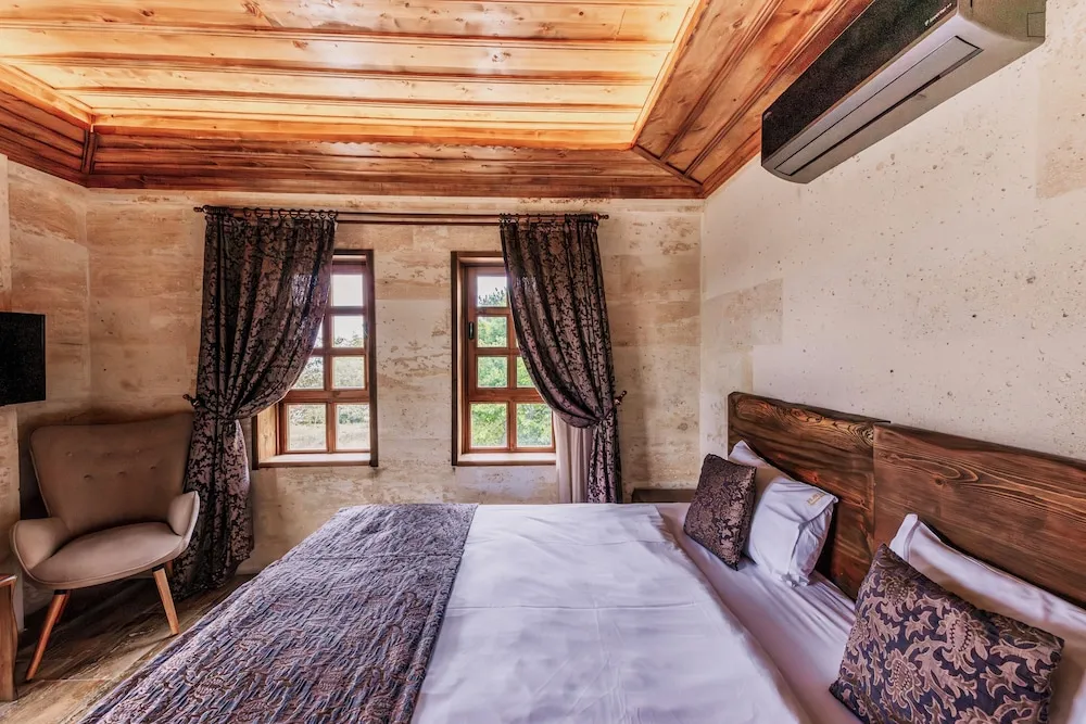 Deluxe Tek Büyük veya İki Ayrı Yataklı Oda