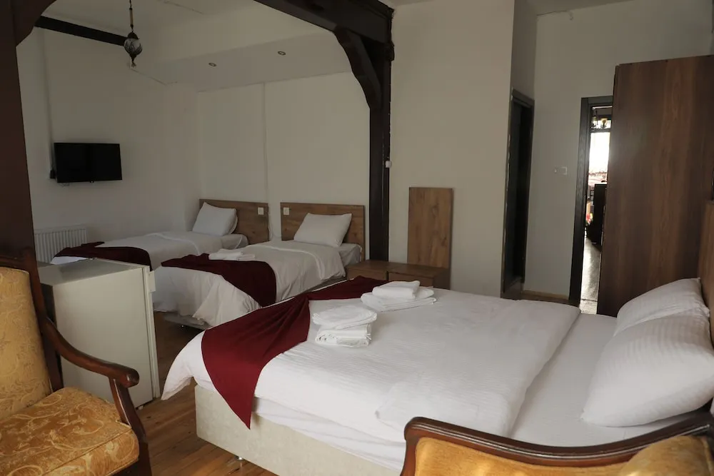 Comfort Dört Kişilik Oda