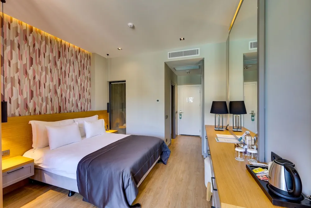 Superior Tek Büyük Yataklı Oda