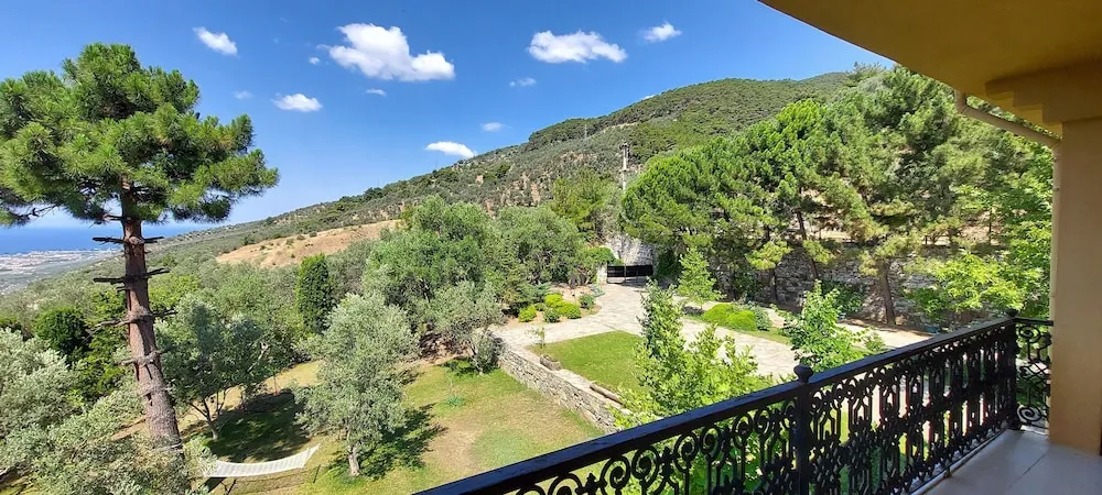 Panoramic Tek Büyük Yataklı Oda