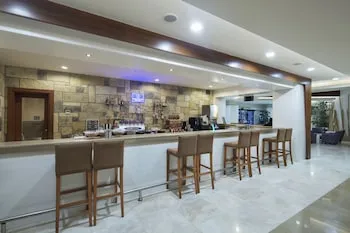 Green Bay Resort & Spa