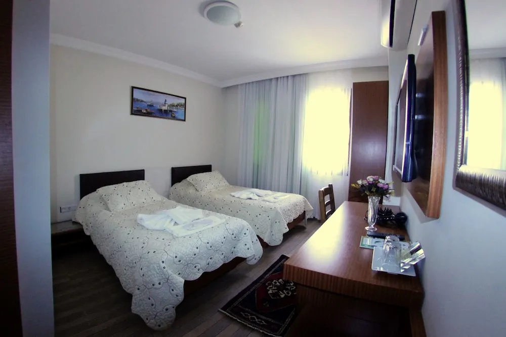 Deluxe İki Ayrı Yataklı Oda