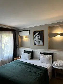 La Palace Mecidiyeköy Residence