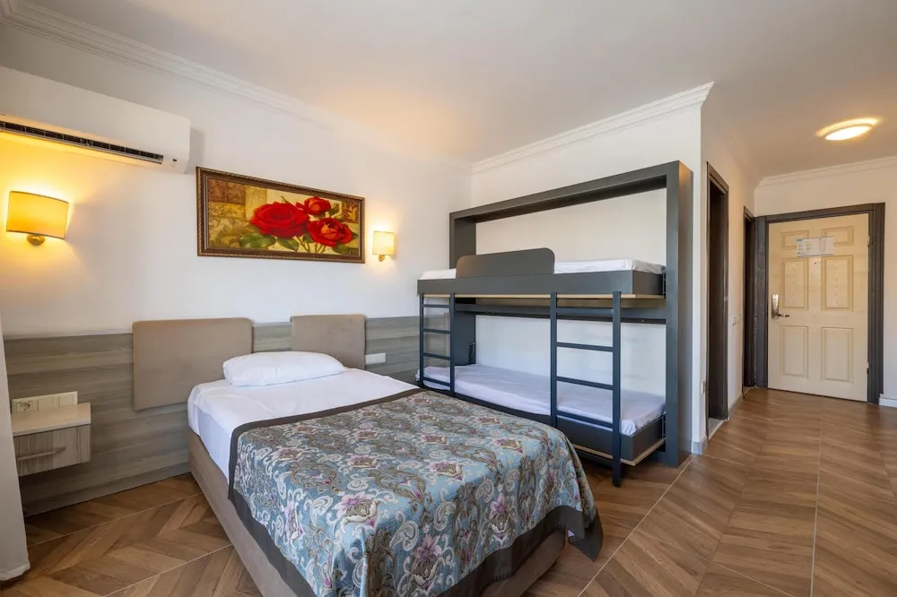 Standard Room Bunk Bed