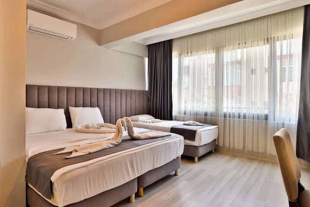 Deluxe Tek Kişilik Oda