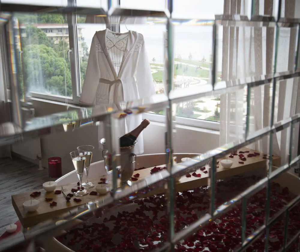 Romantic Süit, Sıcak Su Küveti, Deniz Manzaralı
