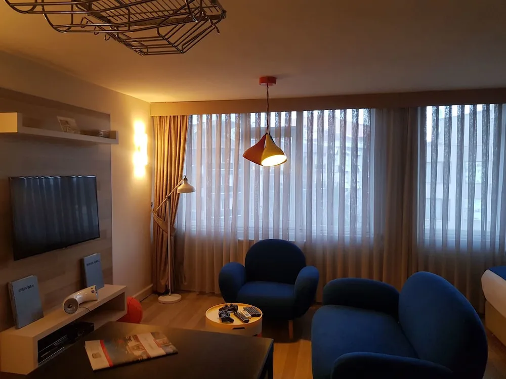 City Süit, Şehir Manzaralı